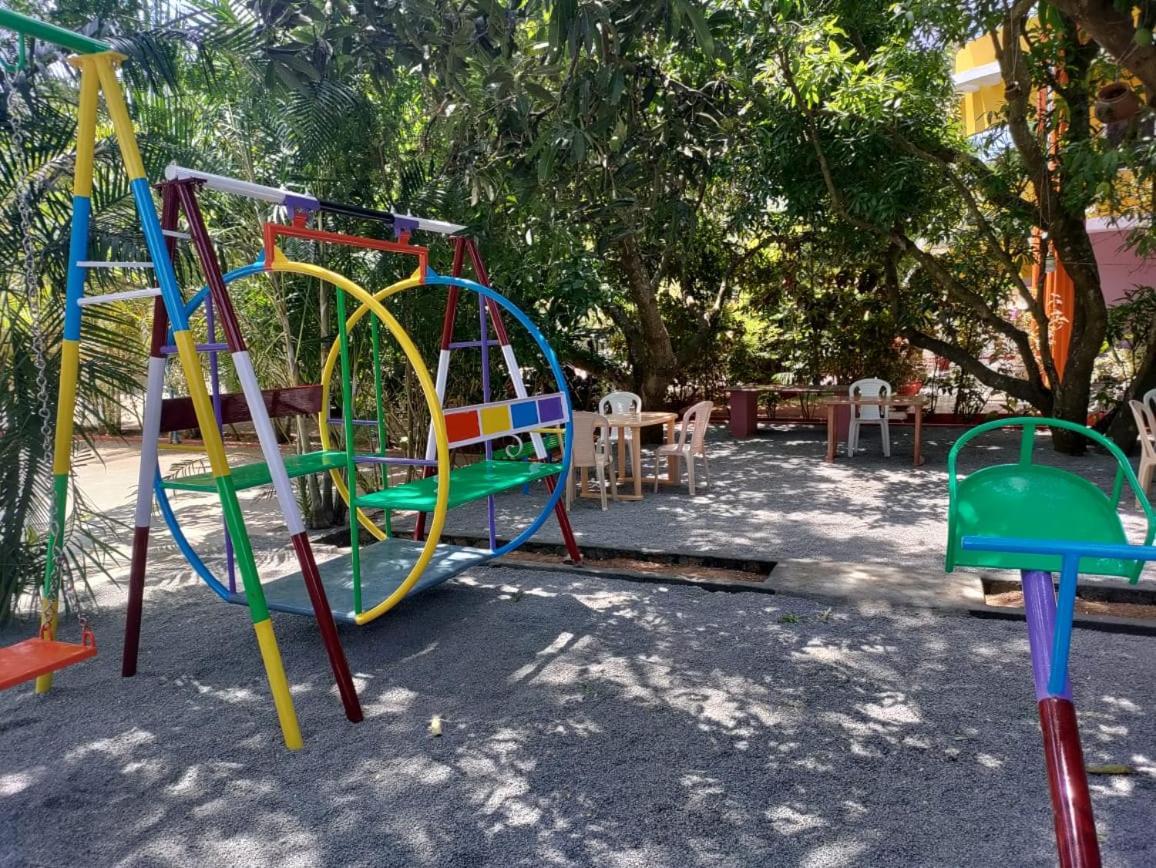 Dolphin Resort Yelagiri Buitenkant foto
