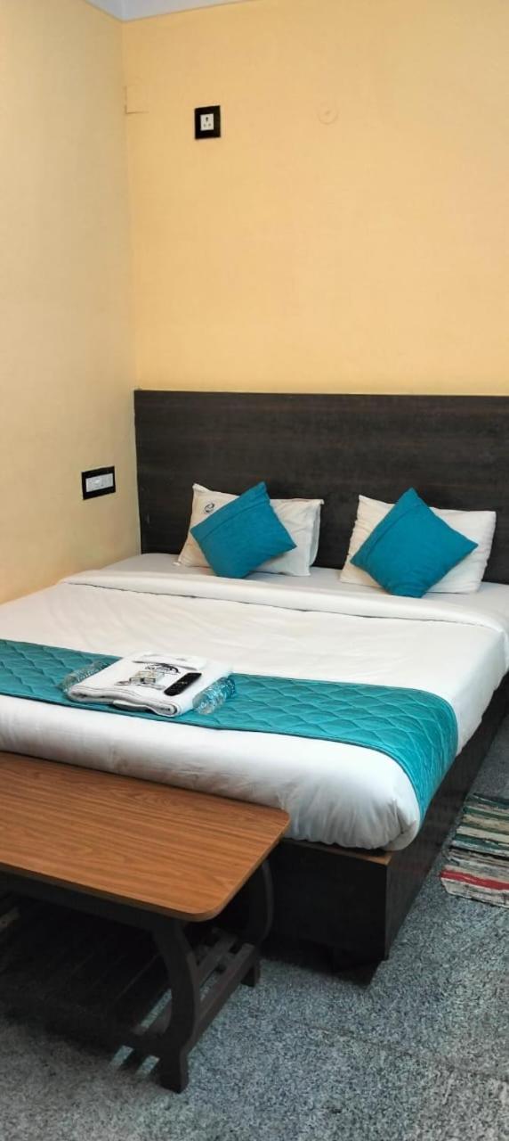 Dolphin Resort Yelagiri Buitenkant foto