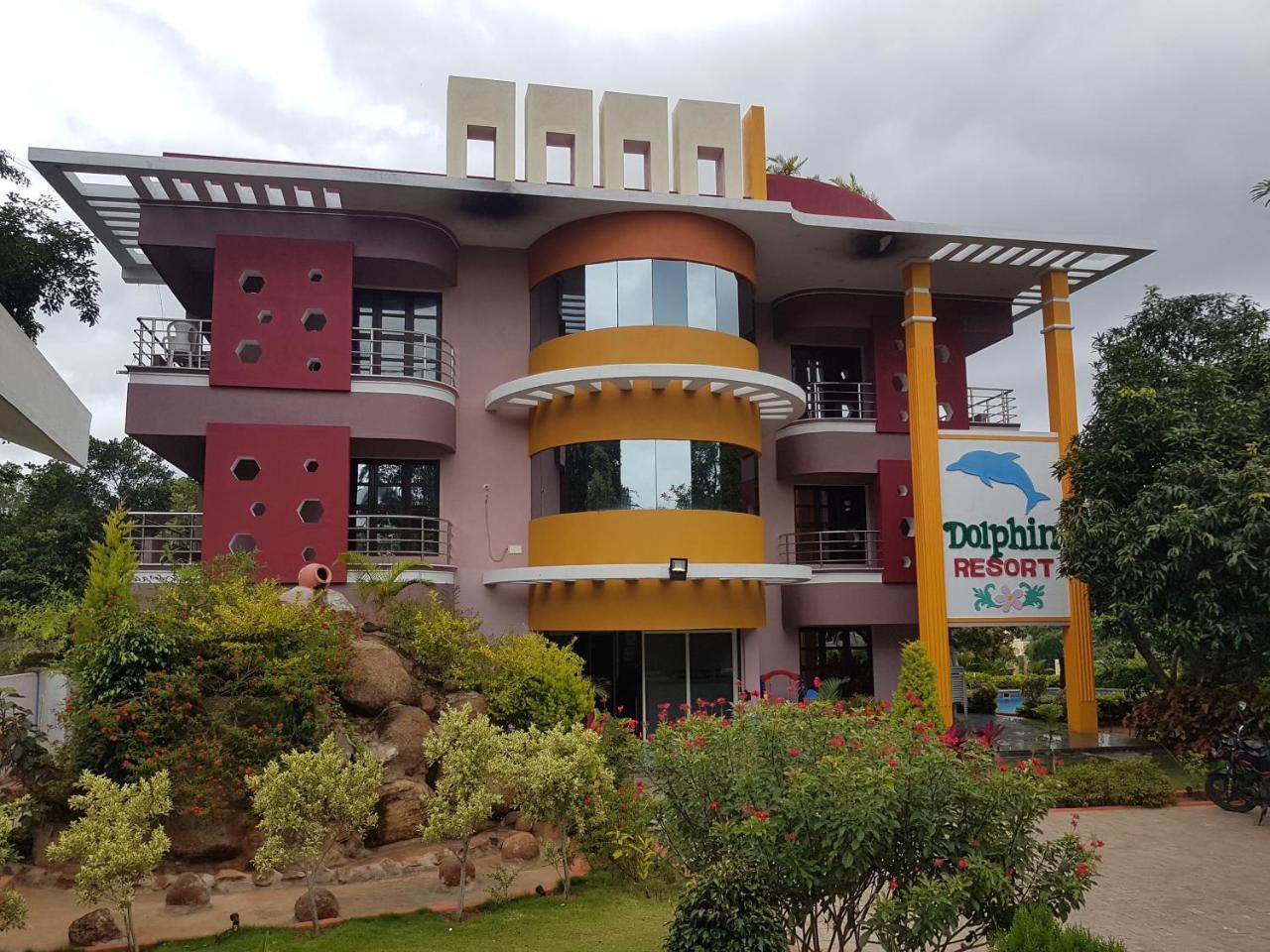 Dolphin Resort Yelagiri Buitenkant foto